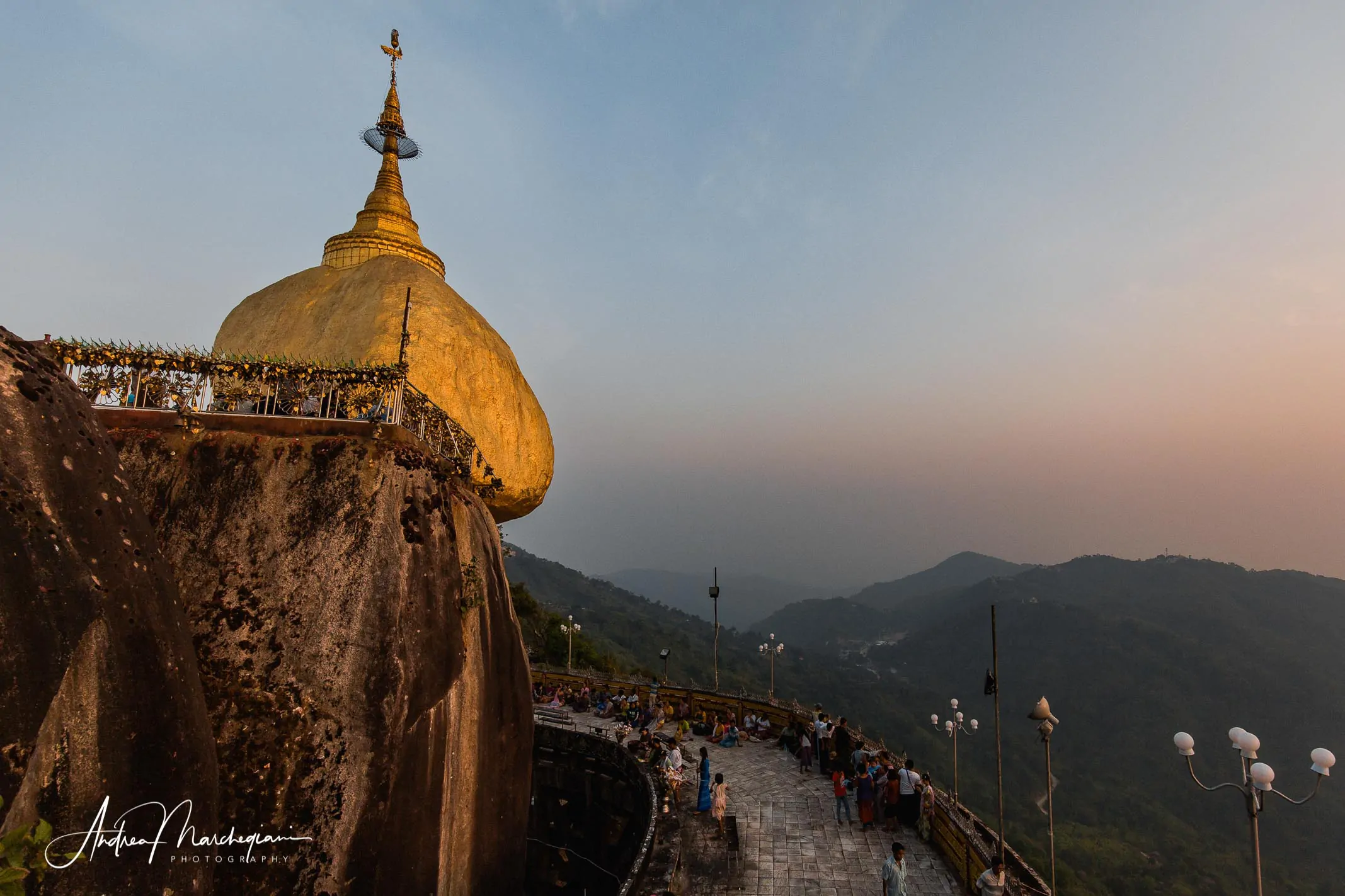 viaggio-birmania-myanmar-golden-rock-17