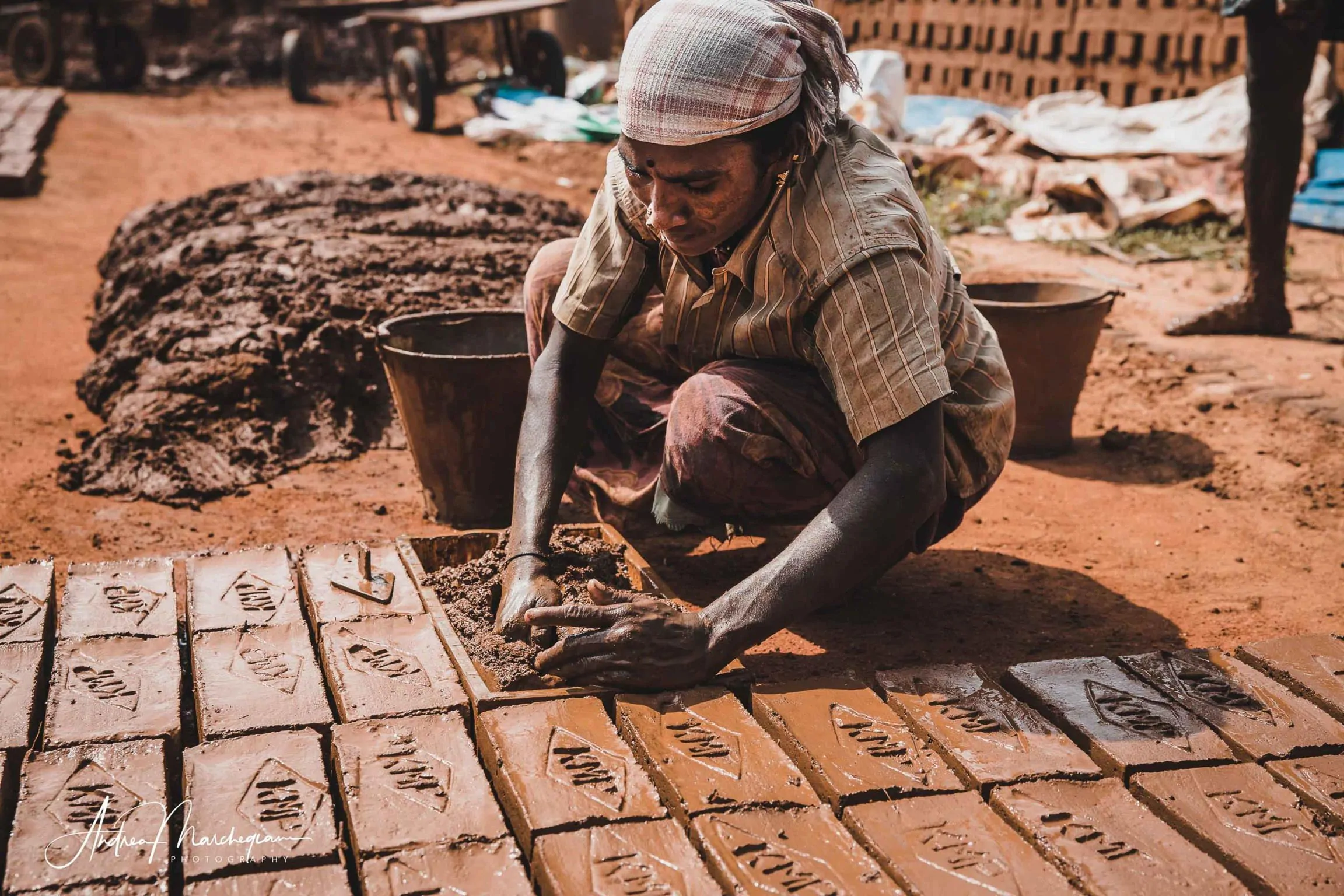 usilampatti-fabbrica-mattoni-tamil-nadu-india