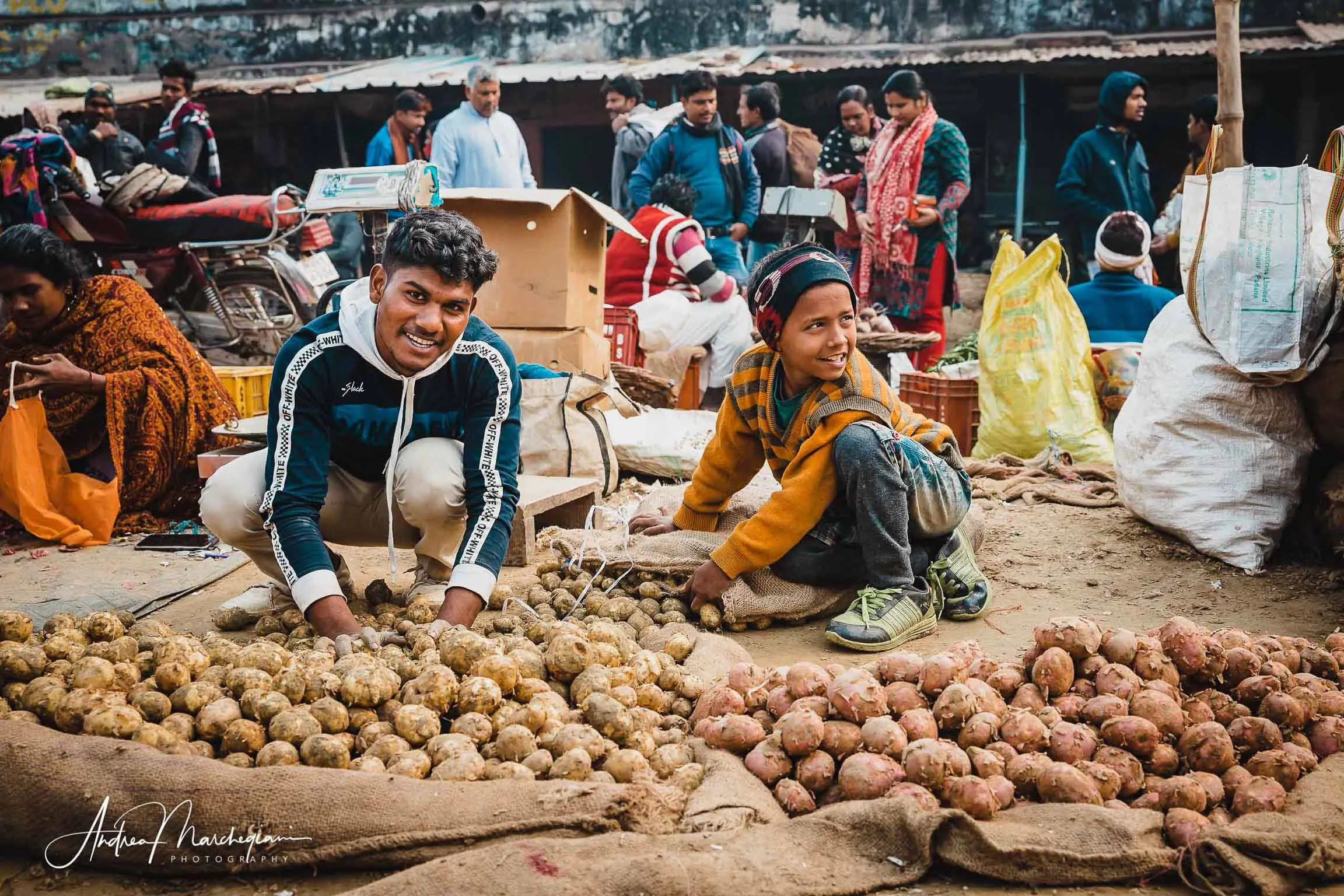 varanasi-panckoshi-fal-mandi-vegetarian-market-38